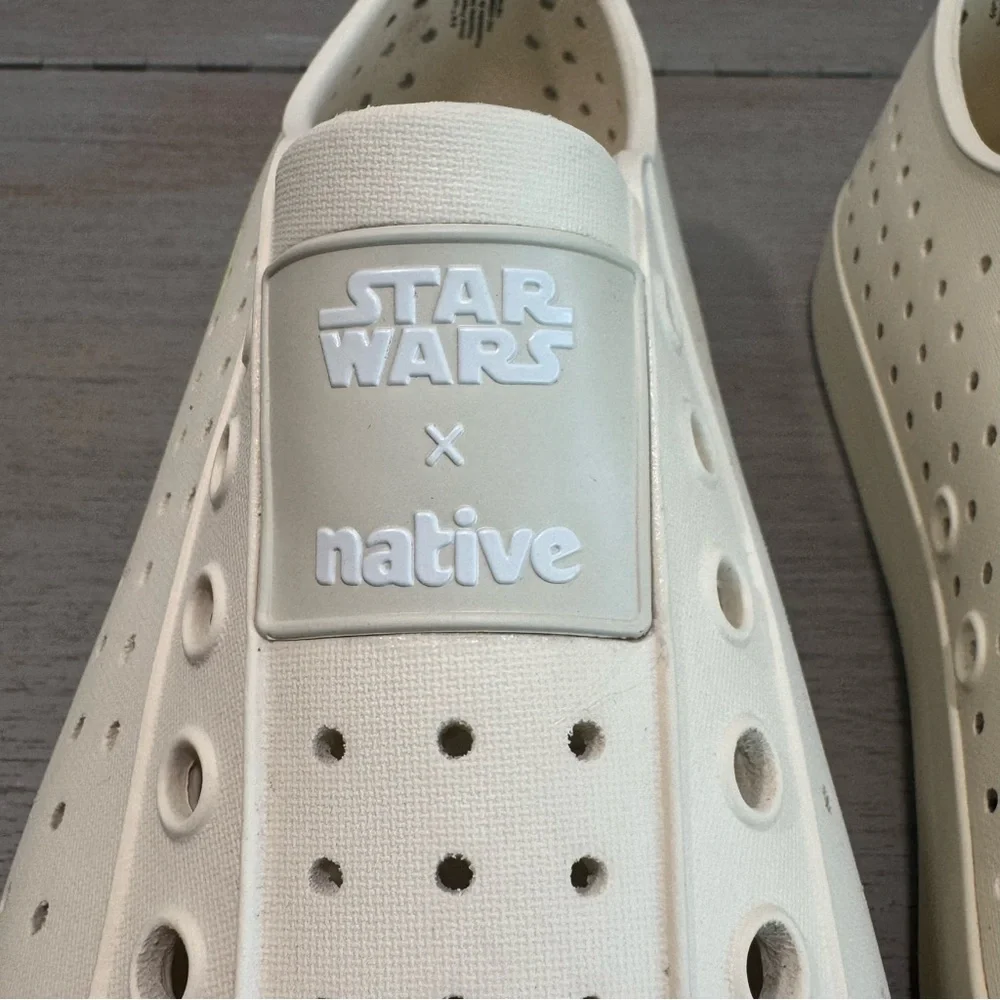 Native‎ x Star Wars Adult Shoes Baby Yoda Grogu Slip On Rubber Slides M9 / W11